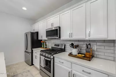 14180 W Bronco Trail, Surprise, AZ 85387 - Photo 5