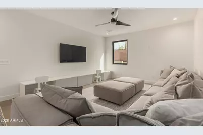 4905 E White Gates Drive, Phoenix, AZ 85018 - Photo 45