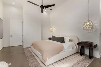 4905 E White Gates Drive, Phoenix, AZ 85018 - Photo 25