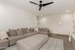 4905 E White Gates Dr, Phoenix, AZ 85018 - Photo 47