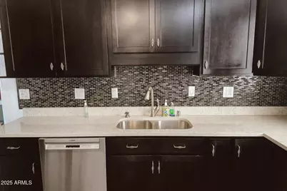 3425 W Crocus Drive, Phoenix, AZ 85053 - Photo 9