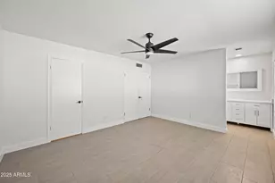 4046 E Hidalgo Ave, Phoenix, AZ 85040 - Photo 31