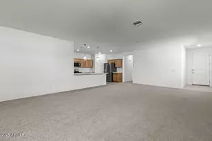 18485 N Foxtail Dr, Maricopa, AZ 85138 - Photo 5