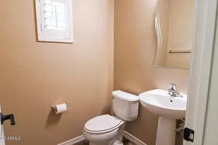 21249 N 36th Pl, Phoenix, AZ 85050 - Photo 13