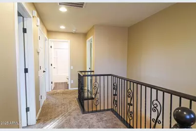 21249 N 36th Place, Phoenix, AZ 85050 - Photo 15