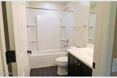 21249 N 36th Place, Phoenix, AZ 85050 - Photo 23