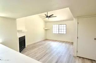 2020 W Union Hills Dr, Phoenix, AZ 85027 - Photo 9