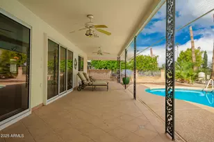 10102 W Concho Cir, Sun City, AZ 85373 - Photo 29