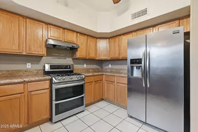 16815 S 24th Place, Phoenix, AZ 85048 - Photo 13