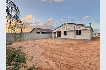 15711 W Camden Avenue, Waddell, AZ 85355 - Photo 7