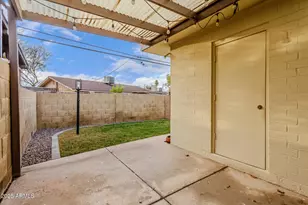 2612 S Azalea Dr, Tempe, AZ 85282 - Photo 25