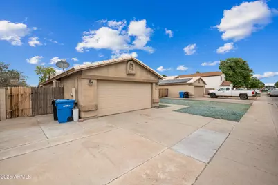 9018 W Cambridge Avenue, Phoenix, AZ 85037 - Photo 1