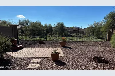 2587 W Patagonia, Phoenix, AZ 85086 - Photo 19