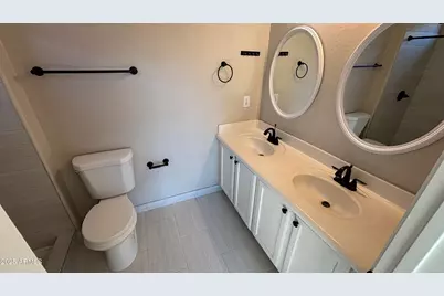 2587 W Patagonia, Phoenix, AZ 85086 - Photo 9