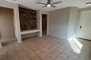 2587 W Patagonia Way, Phoenix, AZ 85086 - Photo 3