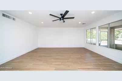 14044 N Cameo Drive, Sun City, AZ 85351 - Photo 19