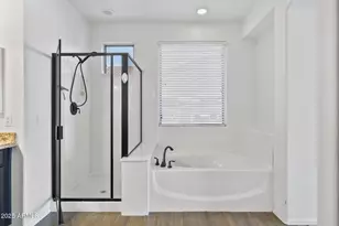 8180 W Gelding Dr, Peoria, AZ 85381 - Photo 23