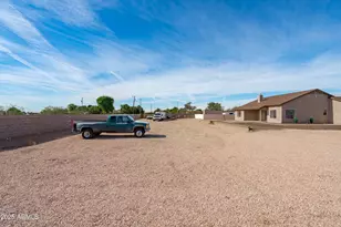 2322 S Tuthill Rd, Buckeye, AZ 85326 - Photo 47