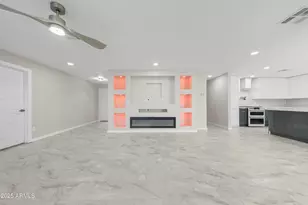 8202 E Whitton Ave, Scottsdale, AZ 85251 - Photo 13