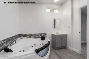 2611 E Marco Polo Rd, Phoenix, AZ 85050 - Photo 17