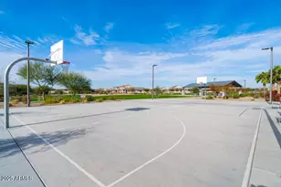 8811 W Denton Ln, Glendale, AZ 85305 - Photo 17