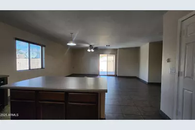 42814 W Irene Road, Maricopa, AZ 85138 - Photo 7