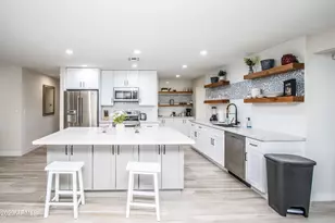 10141 W Pebble Beach Dr, Sun City, AZ 85351 - Photo 7