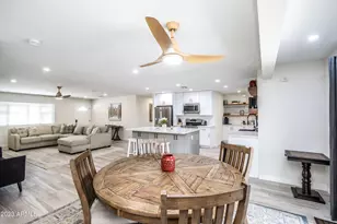 10141 W Pebble Beach Dr, Sun City, AZ 85351 - Photo 15