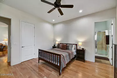 412 E Yearling Road, Phoenix, AZ 85085 - Photo 23