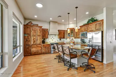 412 E Yearling Road, Phoenix, AZ 85085 - Photo 11