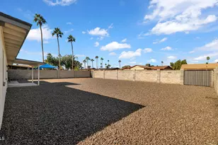 3430 E Poinsettia Dr, Phoenix, AZ 85028 - Photo 23