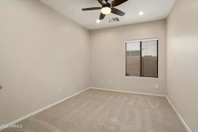26704 N 55th Avenue, Phoenix, AZ 85083 - Photo 23