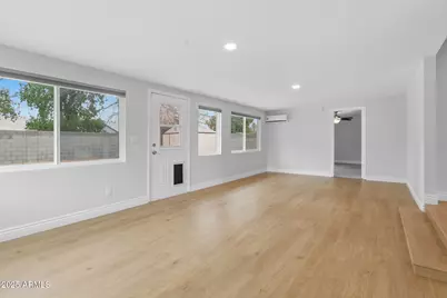 2030 W Portobello Avenue, Mesa, AZ 85202 - Photo 15