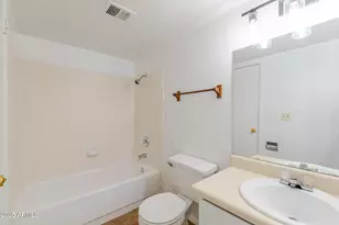 2228 E Campbell Ave, Phoenix, AZ 85016 - Photo 13