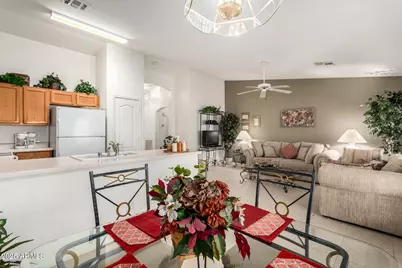 1464 E Runaway Bay Drive, Chandler, AZ 85249 - Photo 9