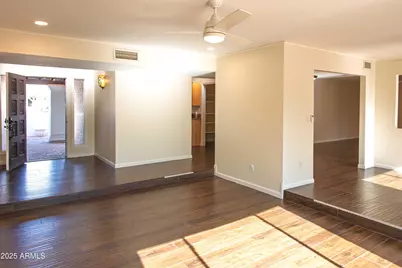 7551 E Gold Dust Avenue, Scottsdale, AZ 85258 - Photo 15