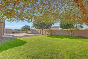 16040 W Desert Flower Dr, Goodyear, AZ 85395 - Photo 11