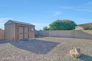 16040 W Desert Flower Dr, Goodyear, AZ 85395 - Photo 43