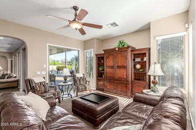 6757 S Seneca Way, Gilbert, AZ 85298 - Photo 13