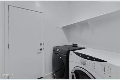 12565 W Levi Drive, Avondale, AZ 85323 - Photo 25