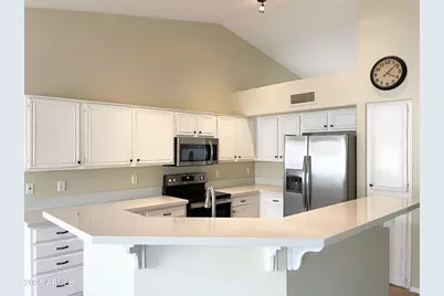 6926 W Via Del Sol Drive, Glendale, AZ 85310 - Photo 5