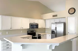 6926 W Via Del Sol Dr, Glendale, AZ 85310 - Photo 5