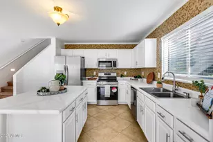 11467 W Austin Thomas Dr, Surprise, AZ 85378 - Photo 3