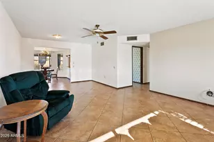 18806 N Zinnia Ct, Sun City West, AZ 85375 - Photo 9