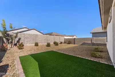 18348 W Jessie Lane, Surprise, AZ 85387 - Photo 13