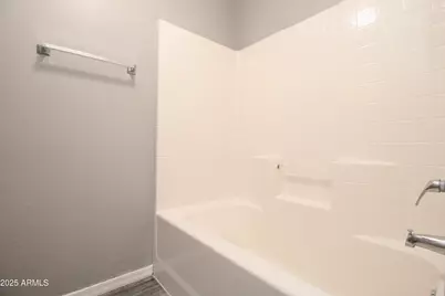 6770 N 47th Avenue #1021, Glendale, AZ 85301 - Photo 15