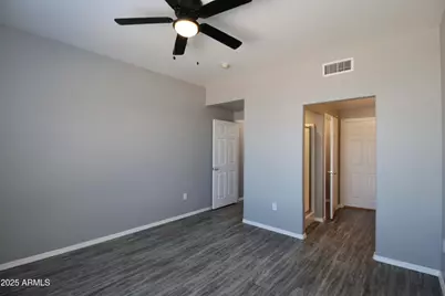 6770 N 47th Avenue #1021, Glendale, AZ 85301 - Photo 11
