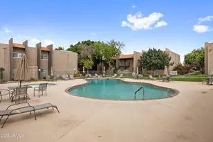 5525 E Thomas Rd, Phoenix, AZ 85018 - Photo 27