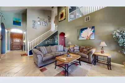 8812 S 10th Drive, Phoenix, AZ 85041 - Photo 5