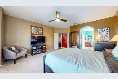 8812 S 10th Drive, Phoenix, AZ 85041 - Photo 15